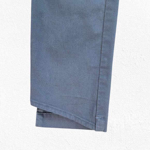 J Brand Clara Pants Volcanic Ash Gray Slim Cropped Taper Trousers Size 24 - Picture 3 of 9